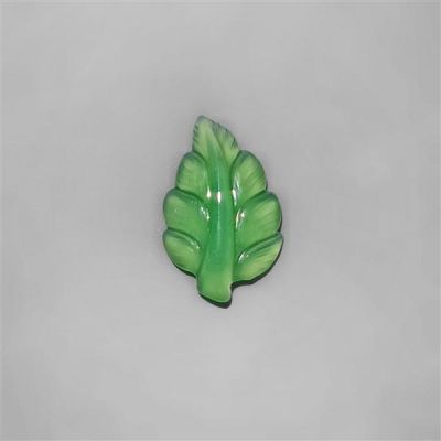 Gemmy Chrysoprase Leaf Carving