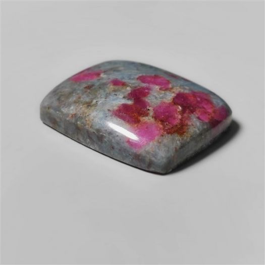 ruby-in-kyanite-cabochon-n10118