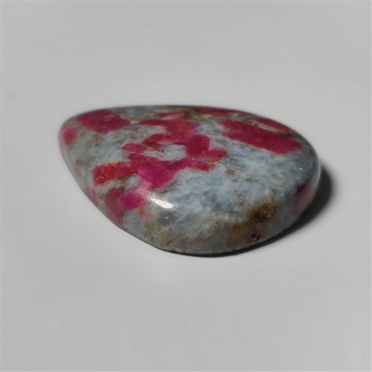 ruby-in-kyanite-cabochon-n10121