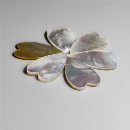 mother-of-pearl-hearts-carving-lot-n12586