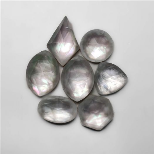 rose-cut-crystal-with-mother-of-pearl-doublets-lot-n16791