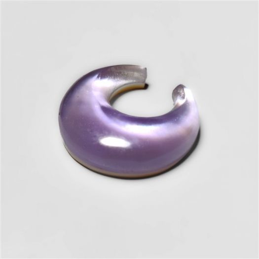 amethyst-with-mother-of-pearl-doublet-crescent-carving-n17817