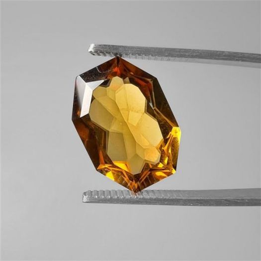 millenium-cut-honey-quartz-n5707