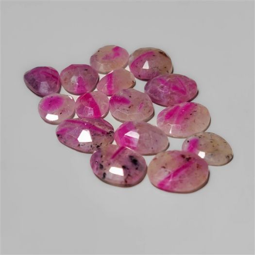 rose-cut-ruby-in-quartz-lot-n8116
