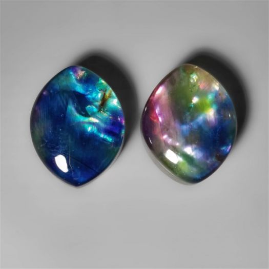 himalayan-crystal-with-dichroic-glass-doublets-pair-n9112